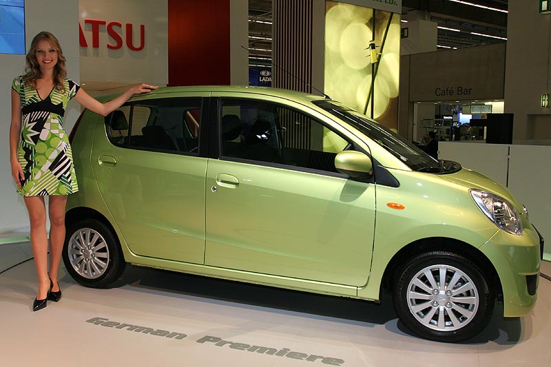 auf dem Stand von Daihatsu