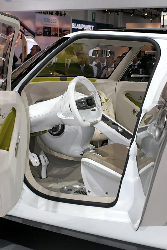 Studie Citroen Cactus auf der IAA 2007