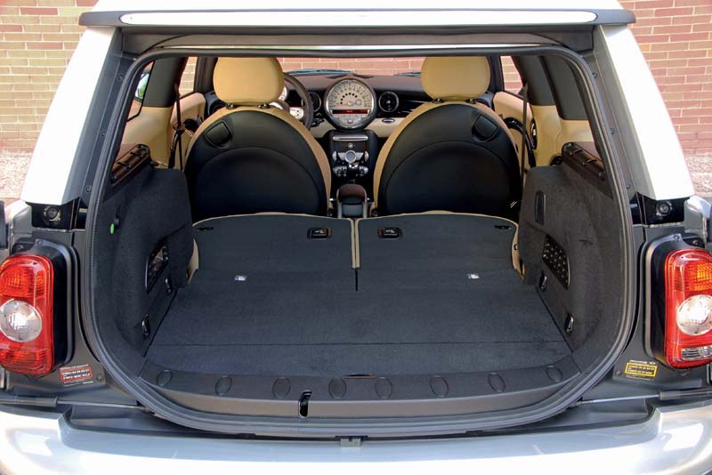 MINI Clubman on location