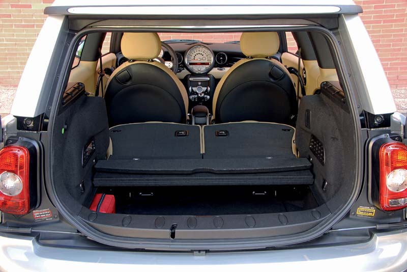 MINI Clubman on location