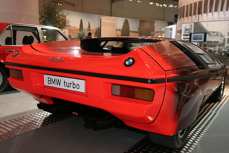 BMW Turbo aus dem Jahr 1972, Stckzahl: 2, 4-Zyl.-Reihenmotor, 200 PS, 980 kg, 250 km/h