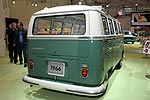 VW Bulli, luftgekhlter 4 Zyl.-Motor, 1.493 cccm, 44 PS, 1.320 kg, 105 km/h, 8.745 DM (1966)