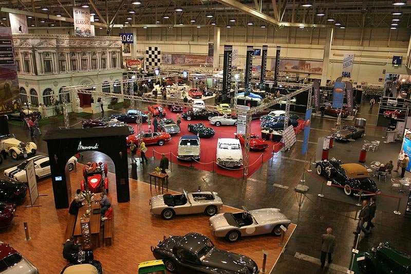 Blick in Halle 6, Techno Classica 2007 in Essen