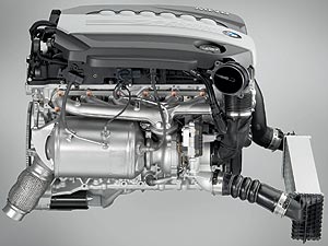BMW 6-Zylinder-Dieselmotor mit Aluminium-Kurbelgeh�use und 1800 bar Piezo-Einspritzung