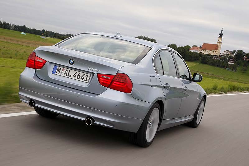 BMW 3er (Modell E90, LCI) on location
