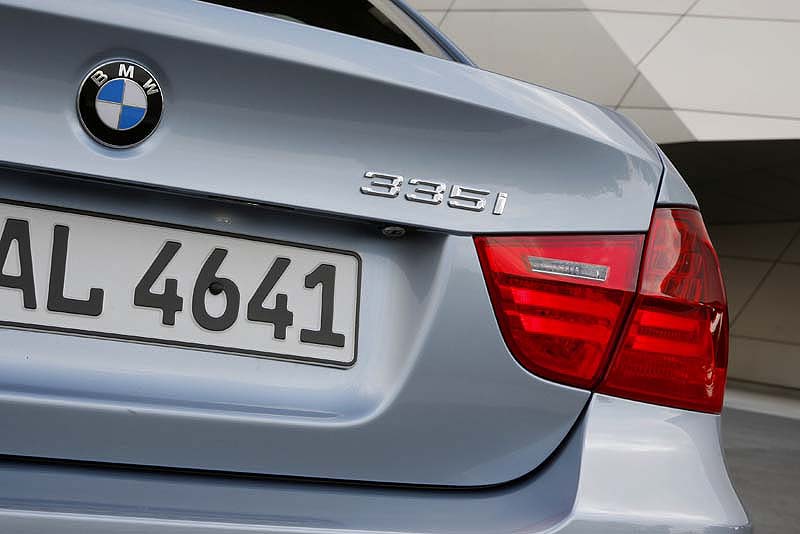 BMW 3er (Modell E90, LCI) on location