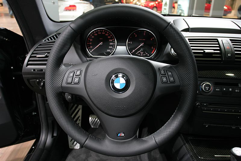Foto: BMW 123d mit BMW Performance Zubehör (vergrößert)