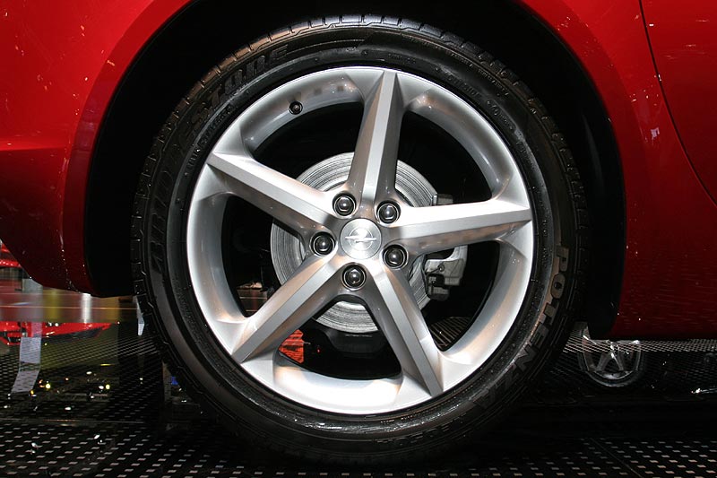 Opel GT, Opel Messe-Stand auf der AMI Leipzig 2008