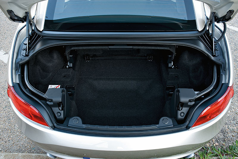 BMW Z4 Roadster, Gep�ckraum bei geschlossenem Dach