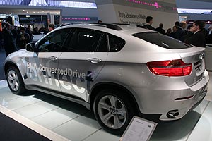 BMW X6 „ConnectedDrive” auf der CeBIT 2008, mit integriertem Internet