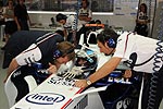 Nick Heidfeld in der Box, F1 Grand Prix von China