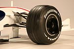 BMW Sauber F1.2008, Vorderrad mit Aufhngung