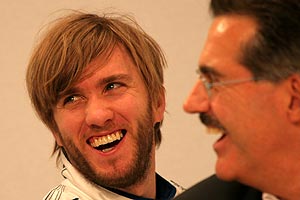 Nick Heidfeld mit Mario Theissen