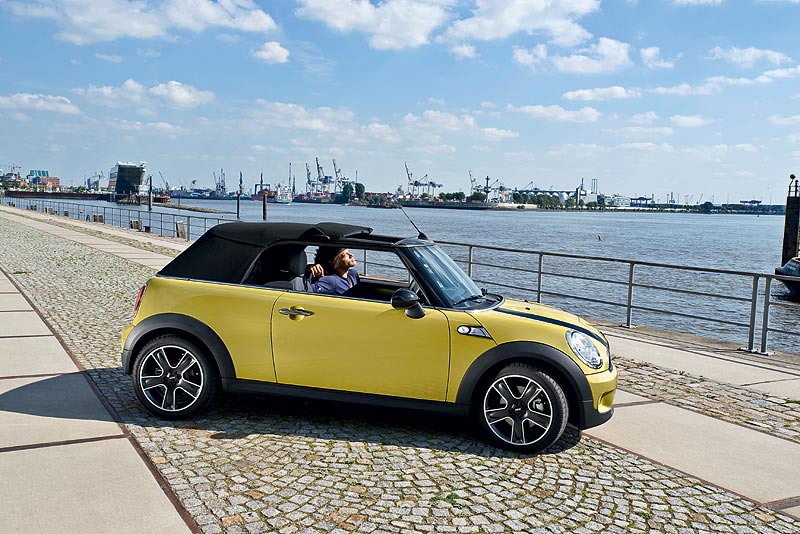 MINI Cooper S Cabrio