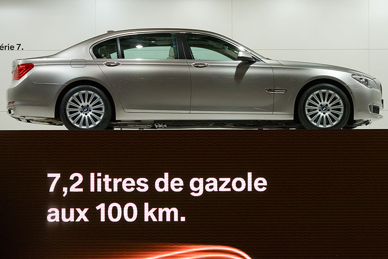 Weltpremiere der neuen BMW 7er-Reihe auf dem Pariser Autosalon