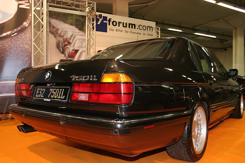 7-forum.com Messestand auf der Techno Classica 2008, der BMW 750iL Highline von Alexander