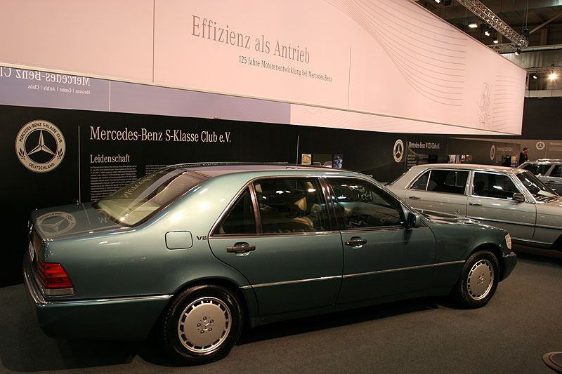 Mercedes S-Klasse Club mit einem 500 SEL (W140)