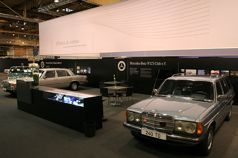 Mercedes W123-Club auf der Techno Classica 2008