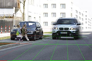 Forschungsprojekt AMULETT - Car-2-X-Kommunikation fr den Fußgängerschutz