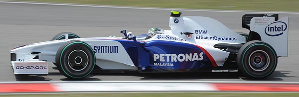 Nick Heidfeld beim F1-Qualifying in Shanghai, China