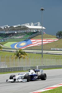 Nick Heidfeld beim F1-Qualifying in Sepang, Malaysia