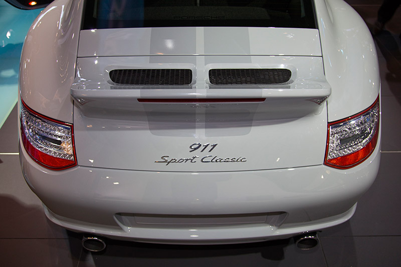 NPorsche 911 Sport Classic mit feststehenden Heckflgel