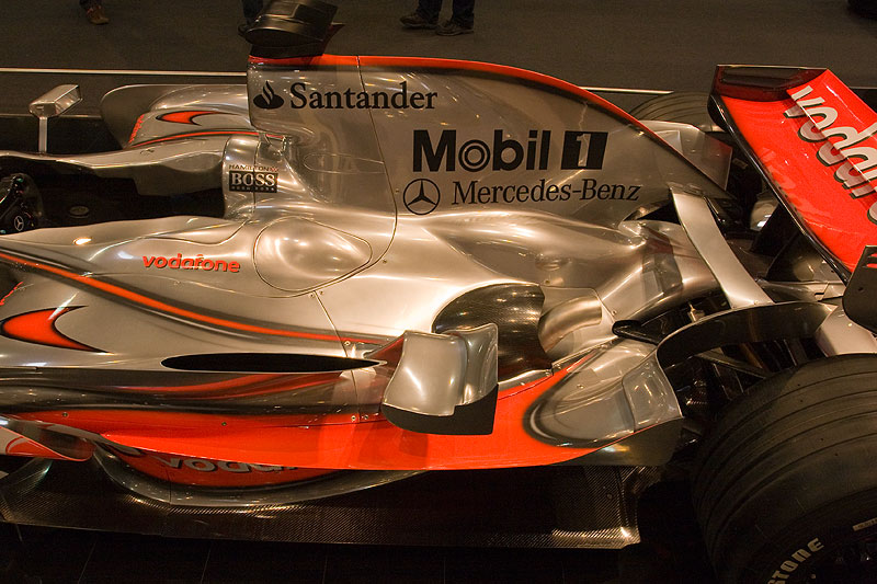 Vodafone McLaren-Mercedes MP4-23, 2008