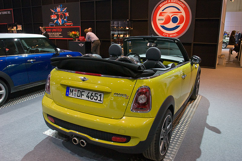 MINI Cooper S Cabrio auf der Techno Classica 2009 in Essen