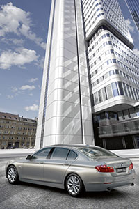 BMW 5er Limousine, Langversion (Modell F18)