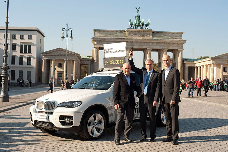 Pressekonferenz BMW Deutschland BERLIN-MARATHON, v. links Ruediger Otto, Klaus Wowereit, Manfred Braeunl