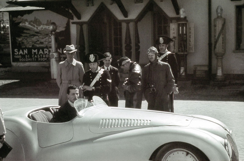 BMW 328 Mille Miglia Roadster auf dem Weg zur Mille Miglia 1940