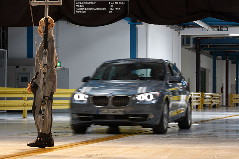 Entwicklungsprojekt kamerabasierter pr�ventiver Fu�g�ngerschutz