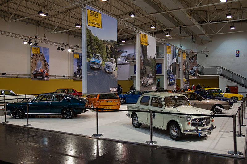 Fahrkultur Ruhr.2010 auf der Essen Motor Show 2010, vorne ein Oldie aus Gevelsberg