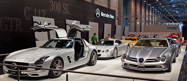 Mercedes zeigt auf der Essen Motor Show 2010 acht Supersportwagen