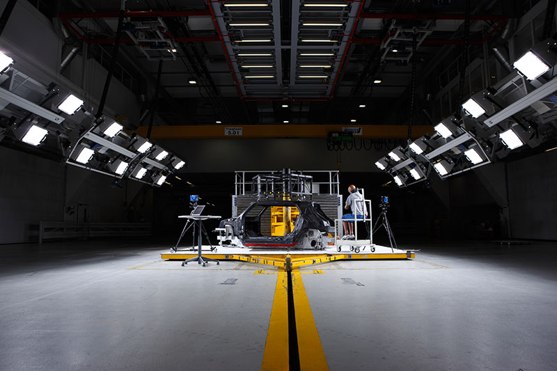 Erprobungstr�ger mit CFK-Fahrgastzelle