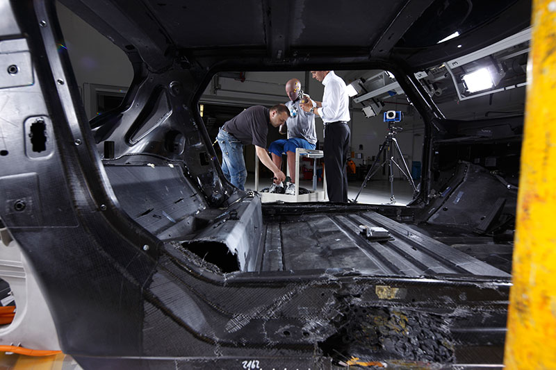 Erprobungstr�ger mit CFK-Fahrgastzelle