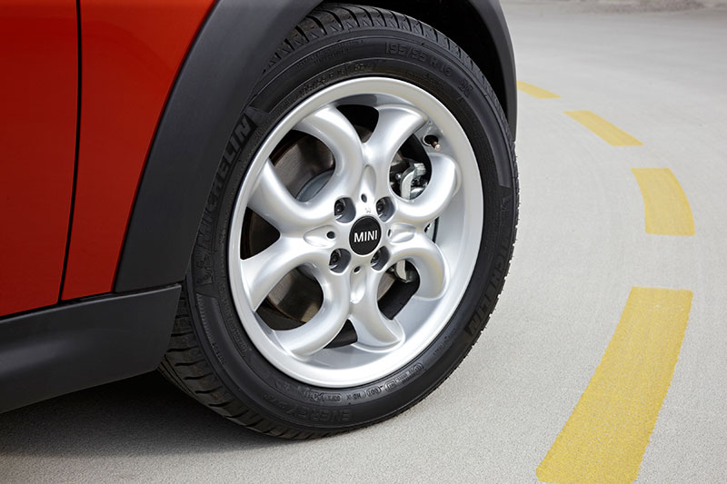 MINI Cooper S Cabrio, Rad