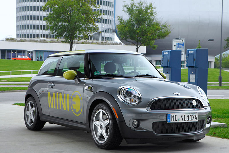 MINI E Mnchen Kooperationsprojekt Drive eCharged