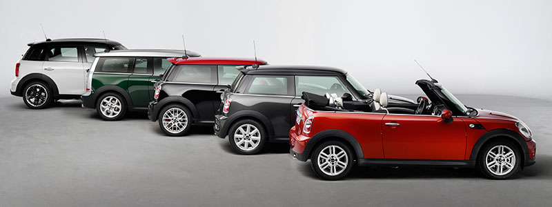 Die MINI Familie. MINI, MINI Clubman, MINI Cabrio, MINI Countryman und MINI John Cooper Works.