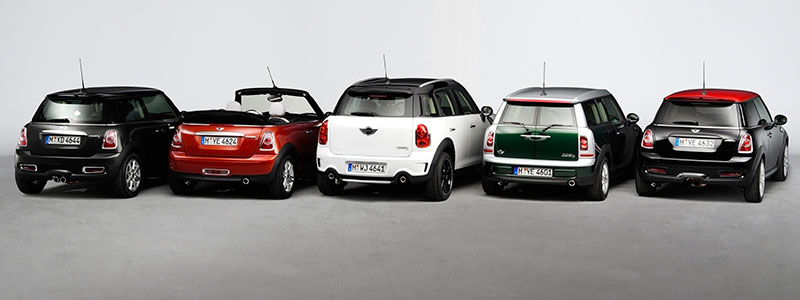 Die MINI Familie. MINI, MINI Clubman, MINI Cabrio, MINI Countryman und MINI John Cooper Works.