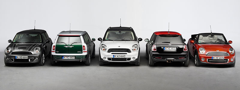 Die MINI Familie. MINI, MINI Clubman, MINI Cabrio, MINI Countryman und MINI John Cooper Works.