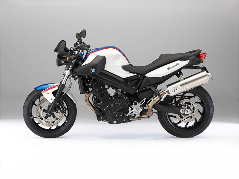 BMW F 800 R Alpinweiss uni/Lupinblau metallic/Magmarot uni