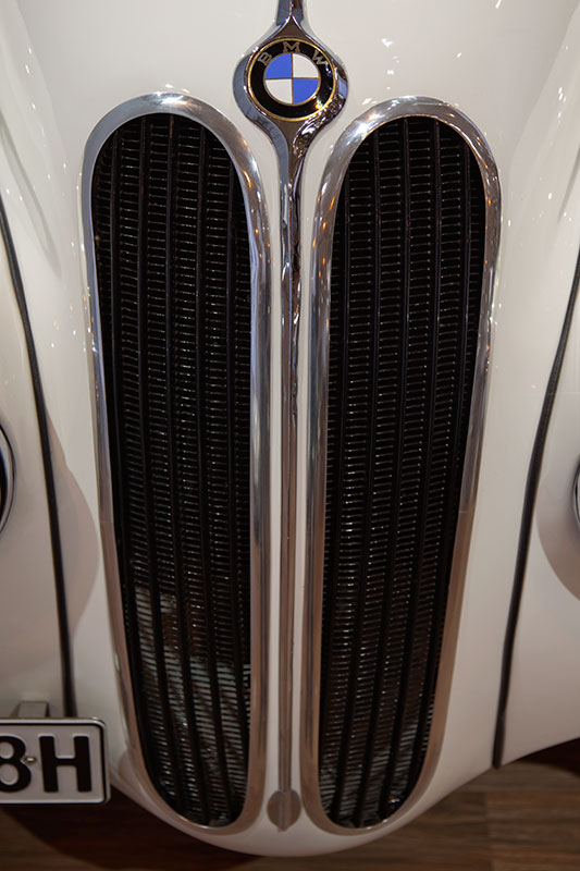 BMW 328, Niere