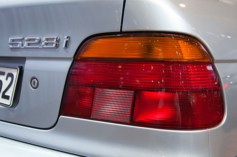 BMW 528i (Modell E39), Rcklicht