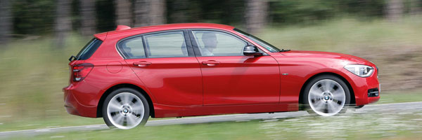 BMW 118i Sport Line (F25)