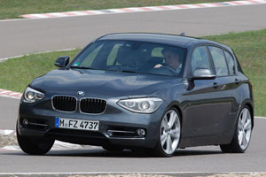 BMW 118i Sport Line (F25)