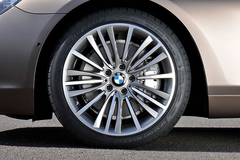 Das neue BMW 640i Gran Coup, Exterieur: 19'' Leichtmetallrder mit V-Speiche 423