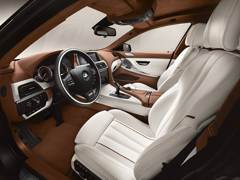 Das neue BMW 6er Gran Coup�, Interieur: Leichtbausitz, BMW Individual Volllederausstattung Opalwei� mit AmarobraunDas neue BMW 6er Gran Coup�, Interieur: Leichtbausitz, BMW