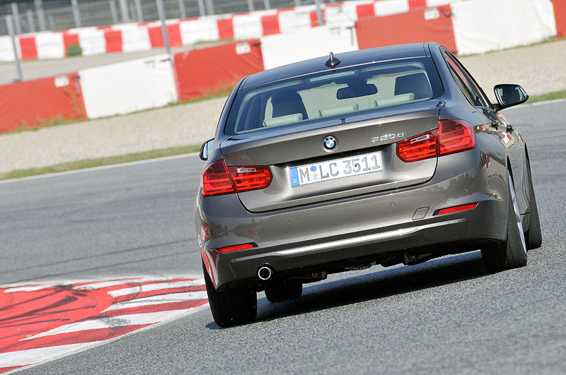 BMW 320d Modern Line