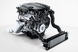 BMW Vierzylinder Ottomotor mit TwinPower Turbo
